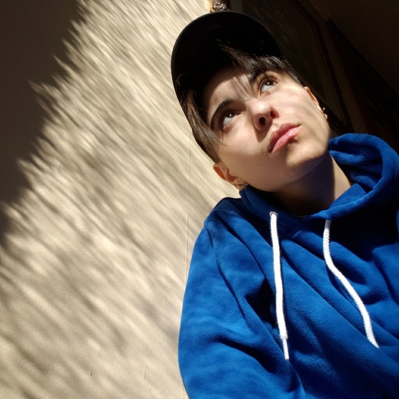 Meet your Posher, Samantha - Picture 1 of 1